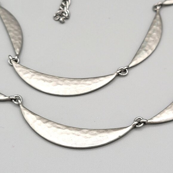 Lane Bryant Hammered Silver Tone Layered Crescent Necklace Lobster Clasp - Picture 5 of 7